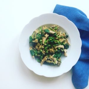 Rezept für glutenfreie Pasta mit Avocado-Pesto